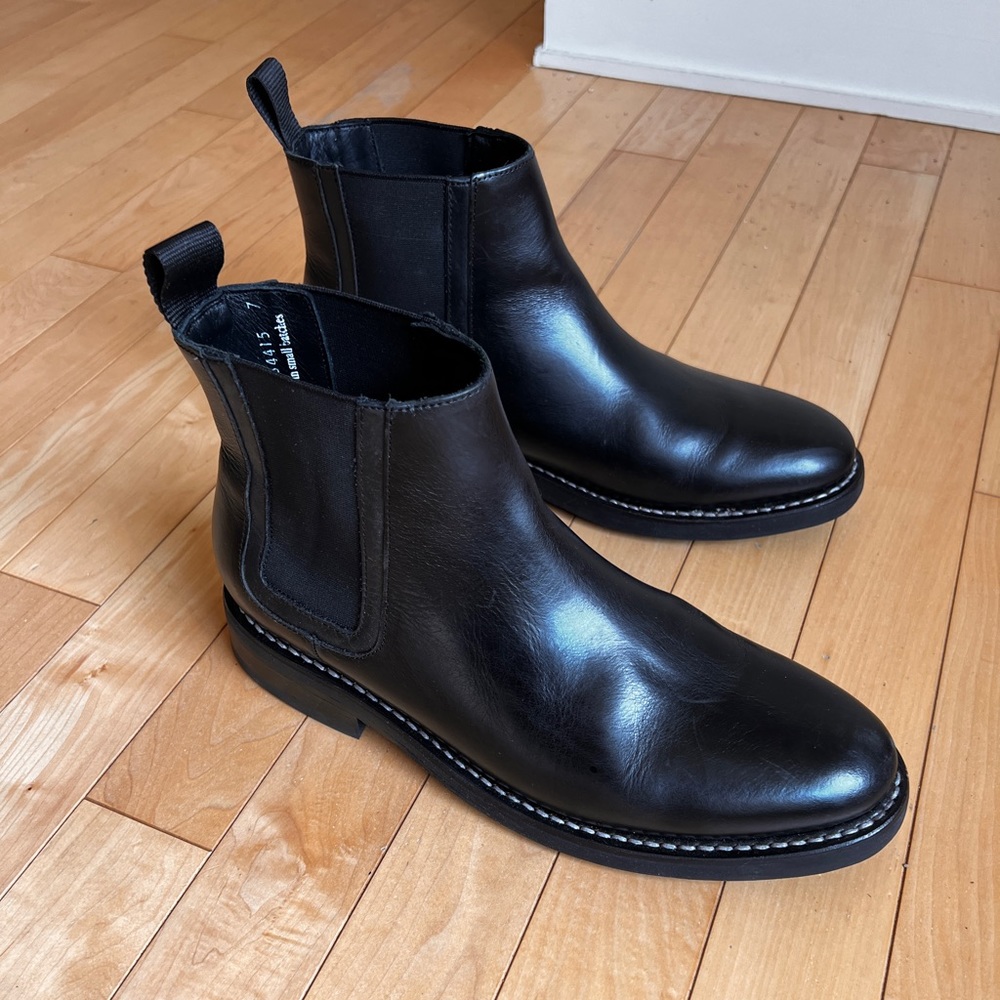 Black Duke Thursday Chelsea Boots - size 9